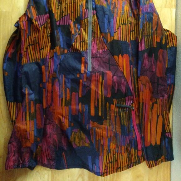 Brooks Run Happy Abstract Zipper Ultra Light Performance Windbreaker - Picture 8 of 8